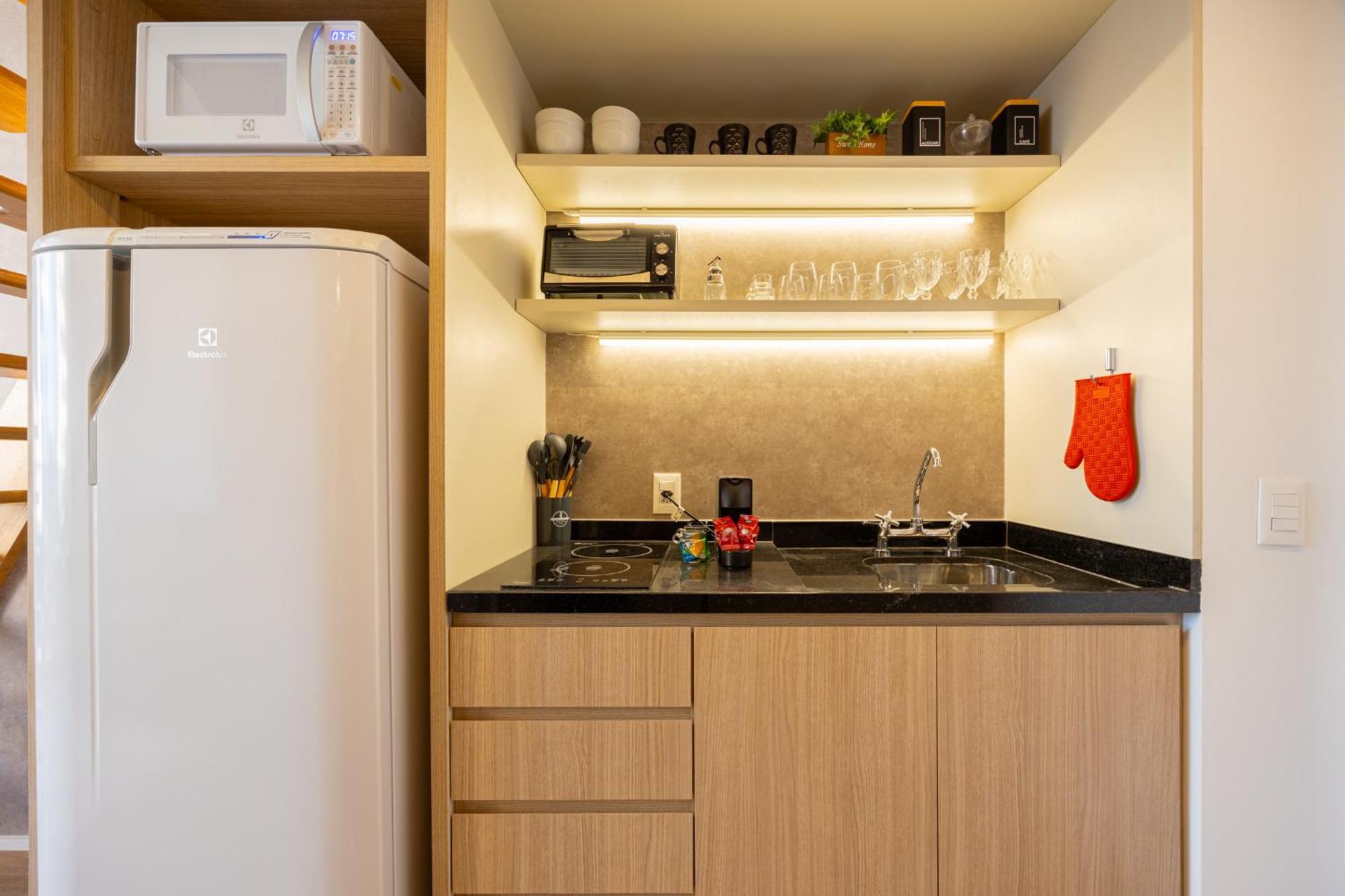 East Star - Belo Com Mezanino Em Moema - Lv01i Apartamento
